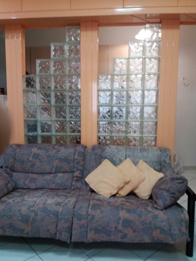 Christine'S Downtown Suites Kavala Exteriör bild