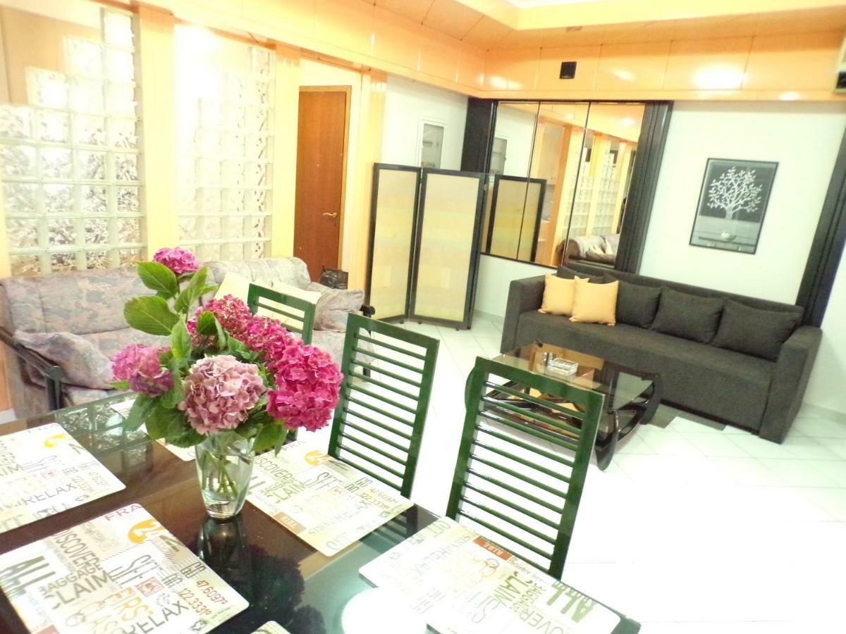 Christine'S Downtown Suites Kavala Exteriör bild