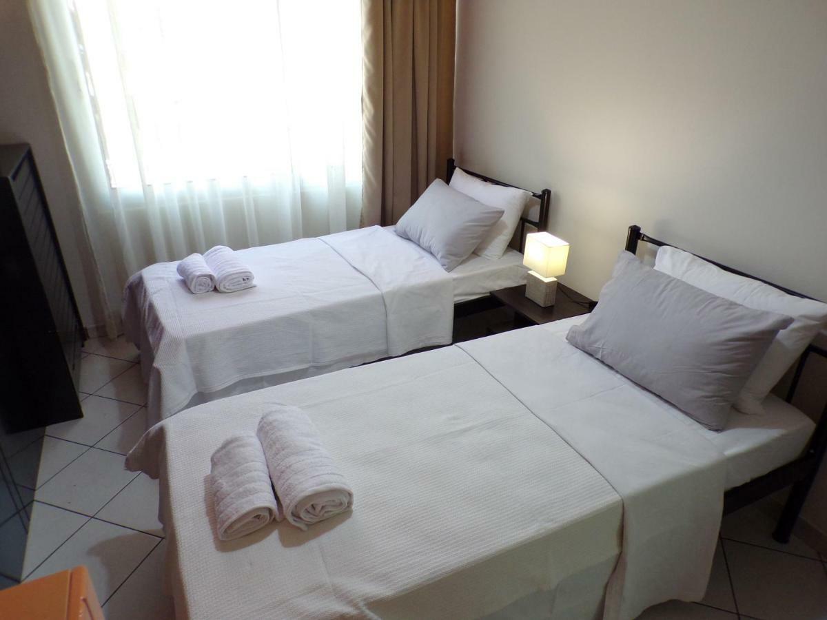 Christine'S Downtown Suites Kavala Exteriör bild